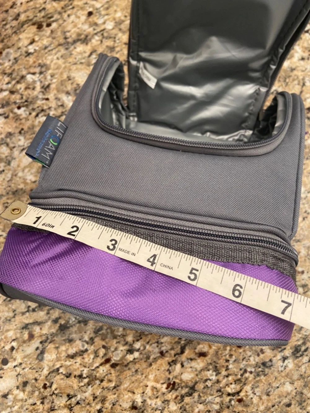 Like new! LIFOAM two compartment lunch bag Purple Grey